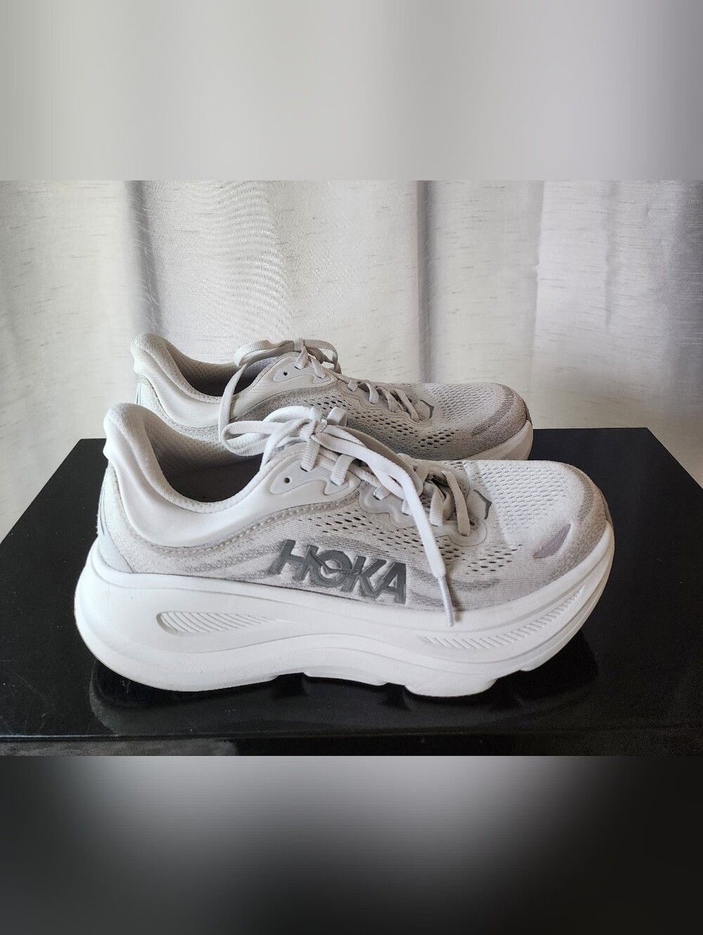 Size 7.5 Hoka Women's  Bondi 9  White and Light Gray Performance Running Shoes